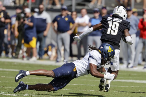 West virginia deals football score